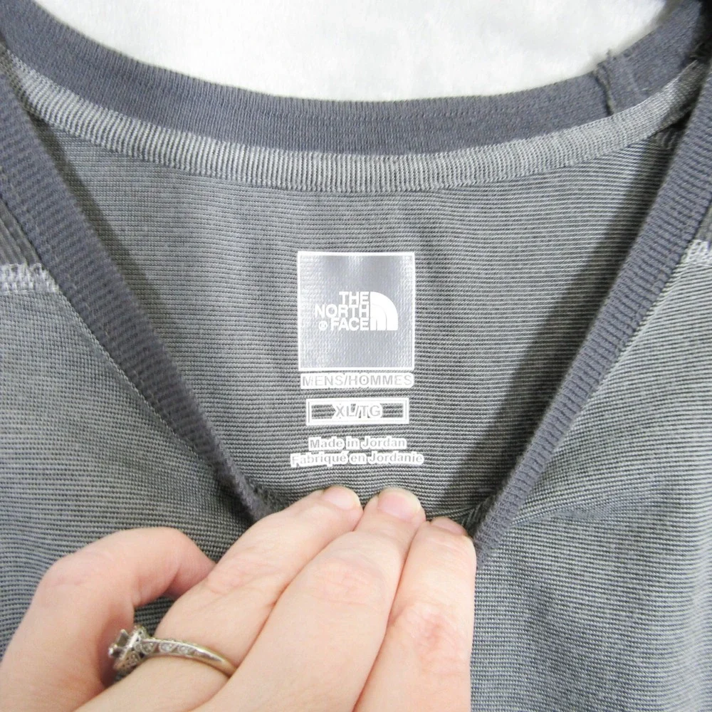 The North Face Mens XL Grey VaporWick Long Sleeve Performance Shirt Hiking Tee